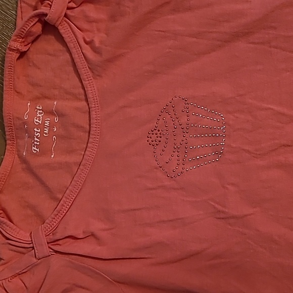 Sparkly cupcake Tee - Picture 2 of 3